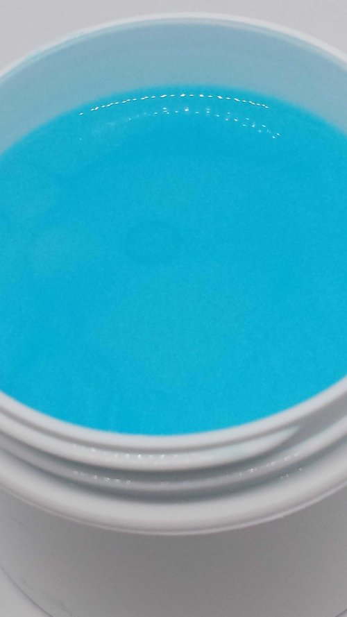 Nettoyant peinture moussante pour le corps 60g Gom-mee - Bleu