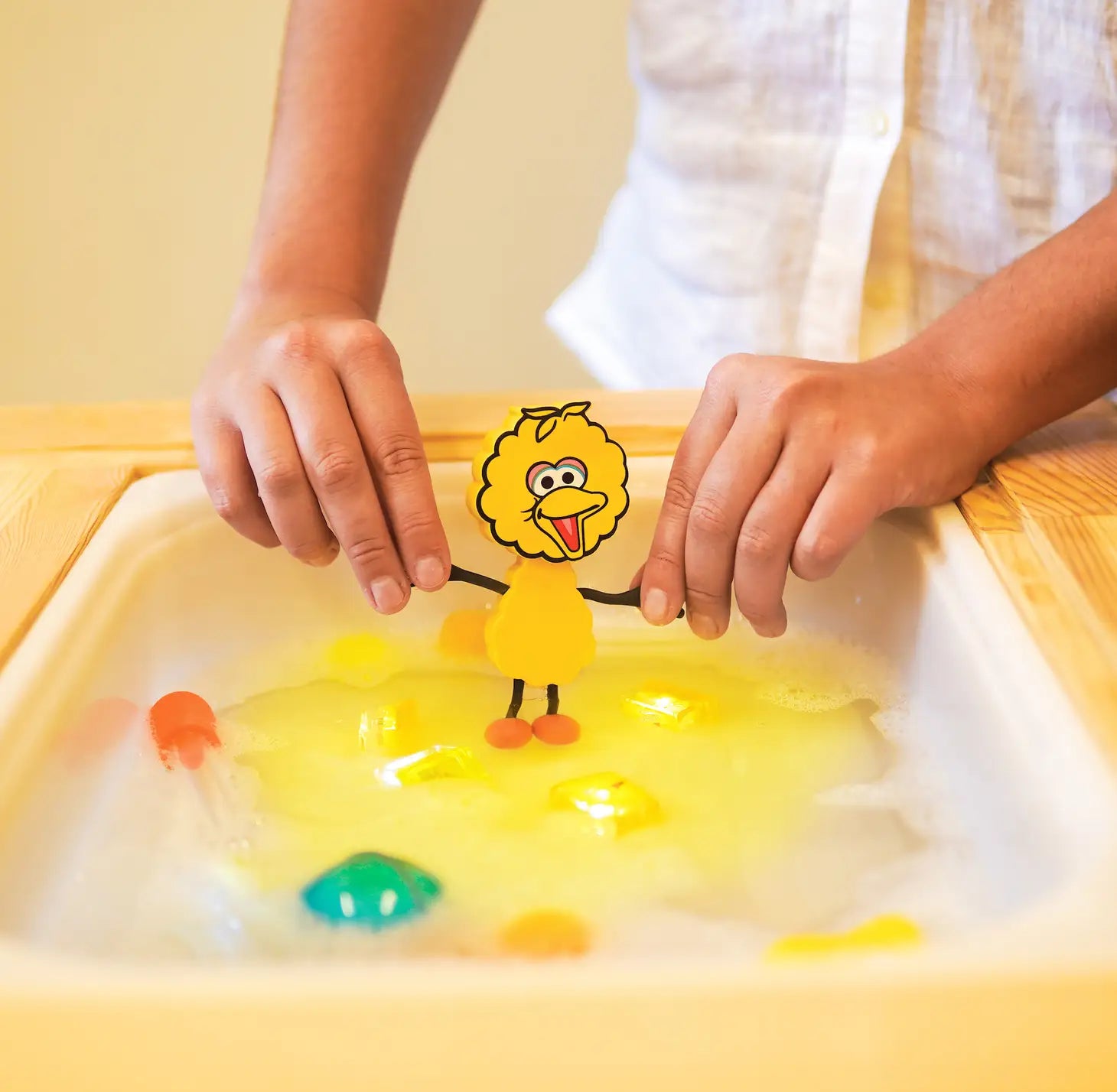 Personnage et cubes d'activités lumineux pour le bain Sesame Street Glo Pals - Big Bird