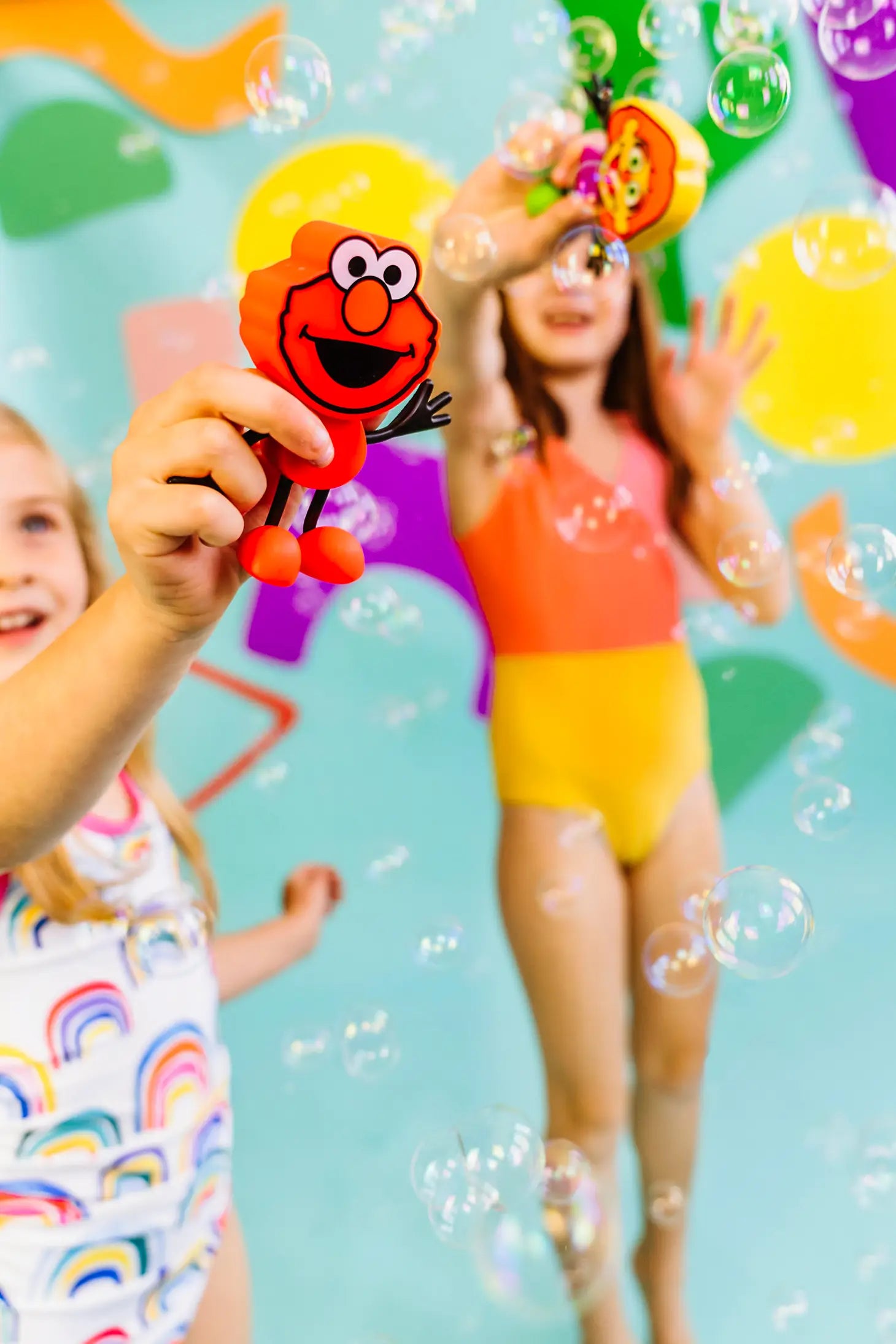 Personnage et cubes d'activités lumineux pour le bain Sesame Street Glo Pals - Elmo